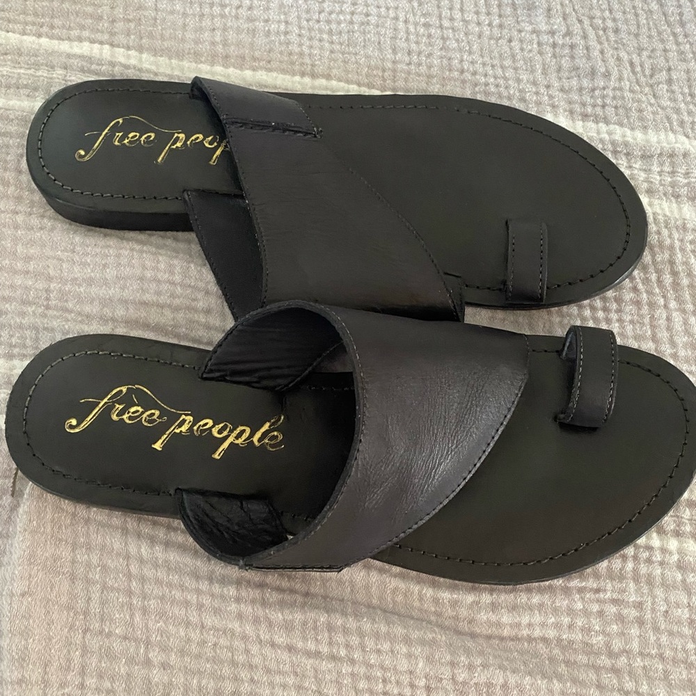 Free People black toe sandal size 39 (8)